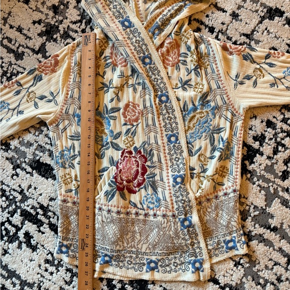 Johnny Was  Biya Floral Knit Cardigan Chenille Beige Boho - Picture 13 of 16